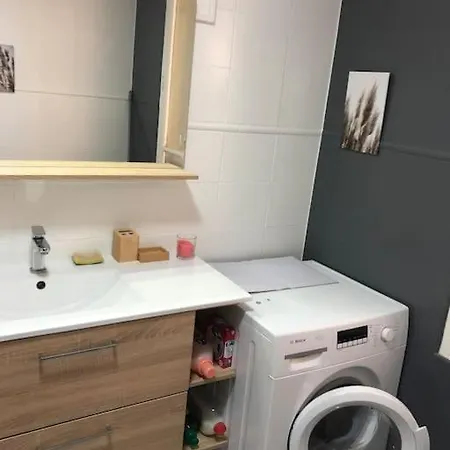 - Spacieux En Centre